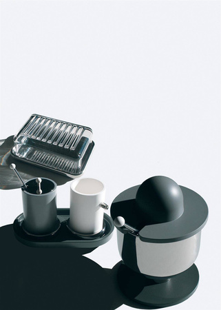 ES03 Maselniczka stalowa ze szklaną pokrywką ALESSI