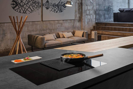 NIKOLATESLA LIBRA BL/A/83 czarna płyta indukcyjna z wagą i wyciągiem ELICA