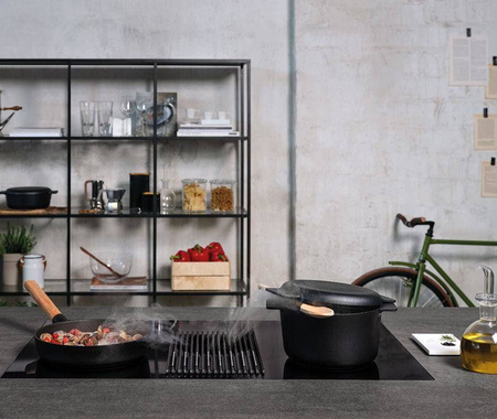 NIKOLATESLA LIBRA BL/A/83 czarna płyta indukcyjna z wagą i wyciągiem ELICA