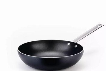 MAMI 3.0 - głęboka patelnia 26,5 cm ALESSI